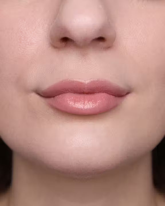PuroBio TWIST & GO - Nourishing Lipstick Pencil 2,9 g